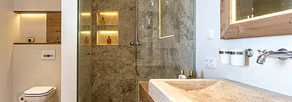 Badezimmer im Zimmer Sommertor im Luxus Chalet Schmiedalm Saalbach Hinterglemm