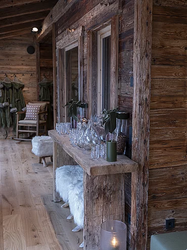 Saunabereich mit Wintergarten im Chalet Die Schmiedalm